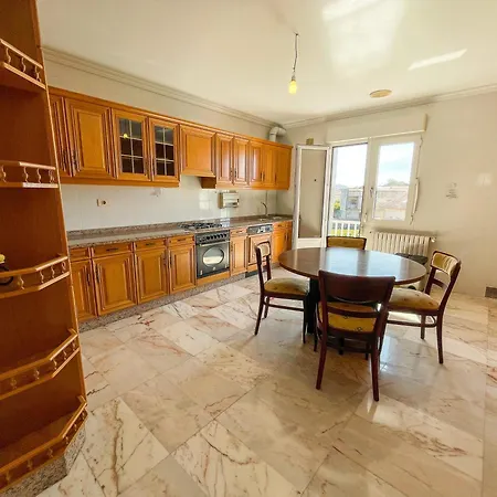 Apartamento Aguino Rias Baixas 3000